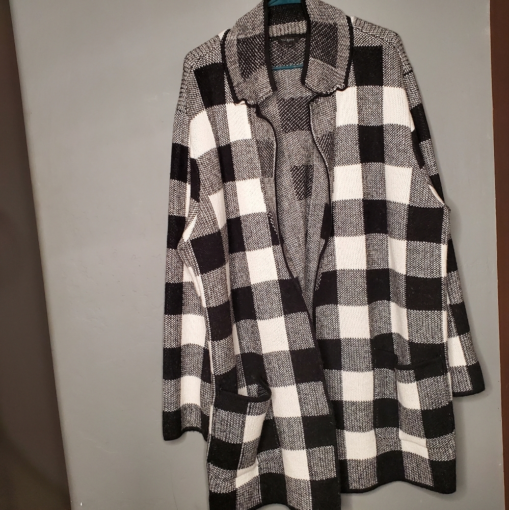 Talbots black and white checkered open boyfriend sweater  Size 2X